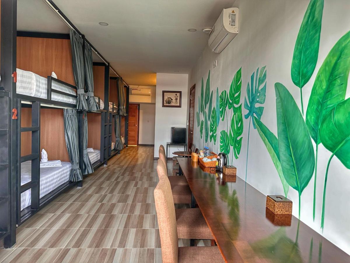 Monsoon Riverside Hotel Phnom Pen Exterior foto