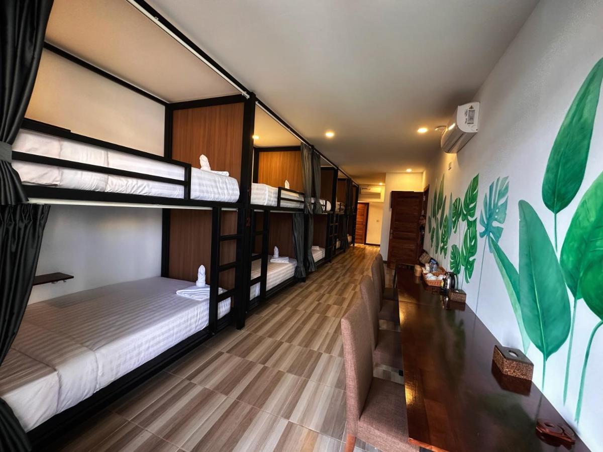 Monsoon Riverside Hotel Phnom Pen Exterior foto
