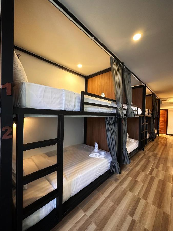 Monsoon Riverside Hotel Phnom Pen Exterior foto